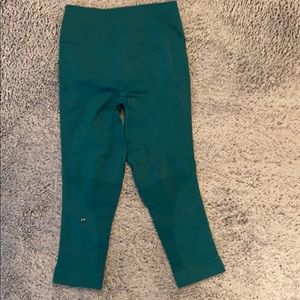 Lululemon compression leggings.